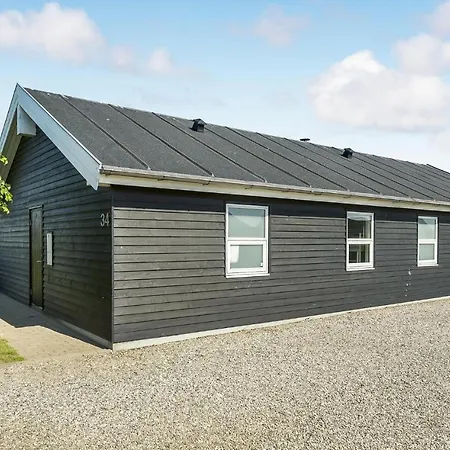4 Bedroom Amazing In Haderslev Holiday home *