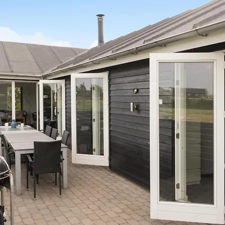 Holiday home 4 Bedroom Amazing In Haderslev